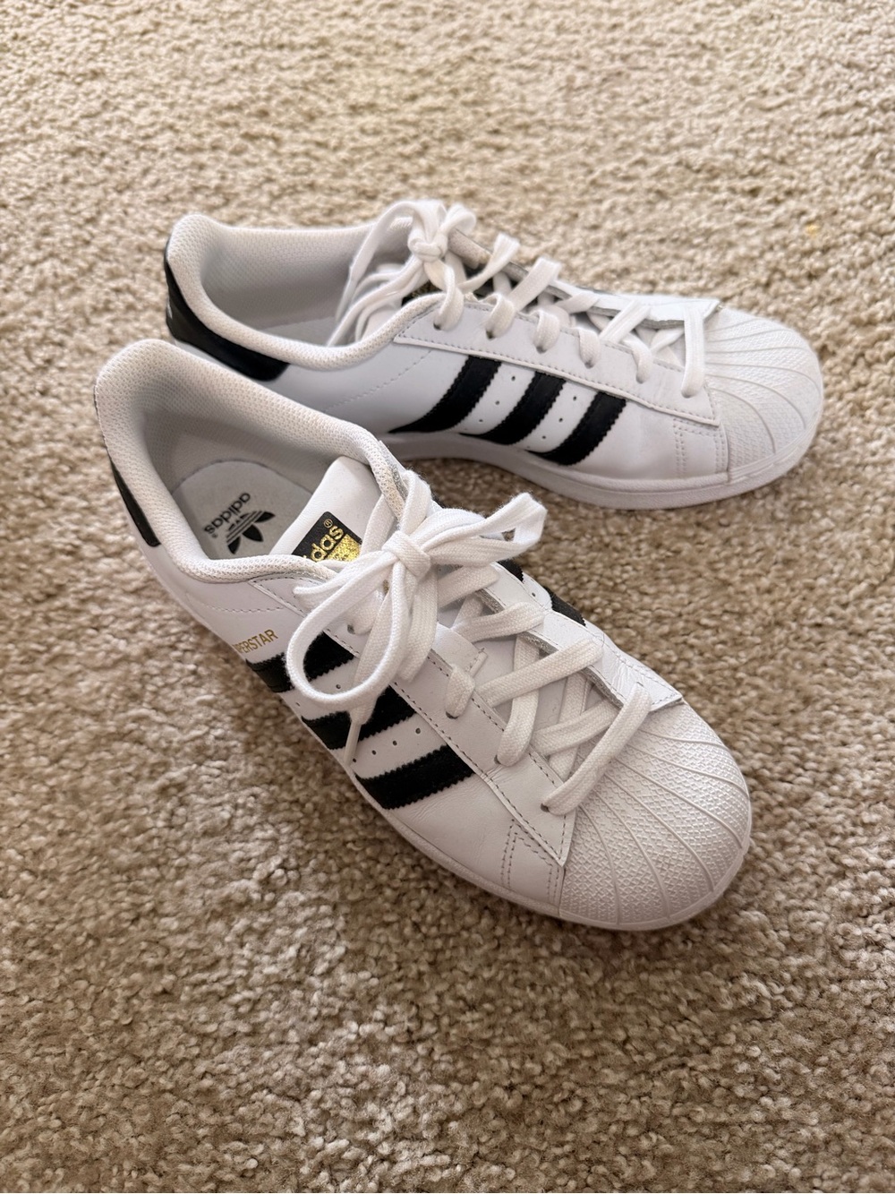 Adidas Superstar Sneakers